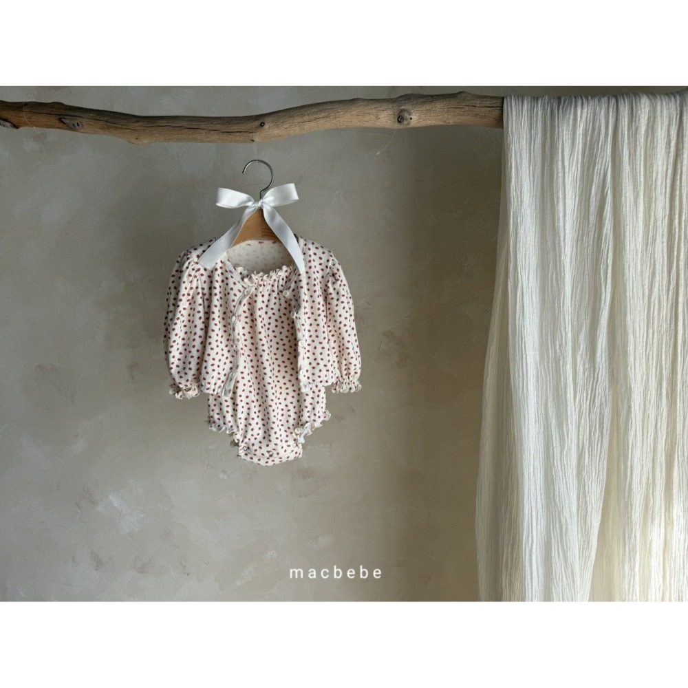 Macbebe 套裝 開襟衫+包屁衣 맥베베 딸기아일렛가디건셋트-細節圖7