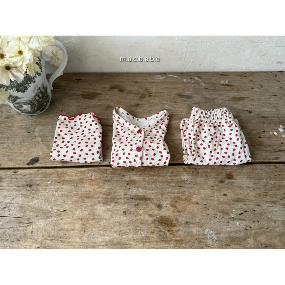 Macbebe 套裝 開襟衫+褲子+頭巾 맥베베 봄딸기3종셋트(바지+가디건+치커프)-細節圖5