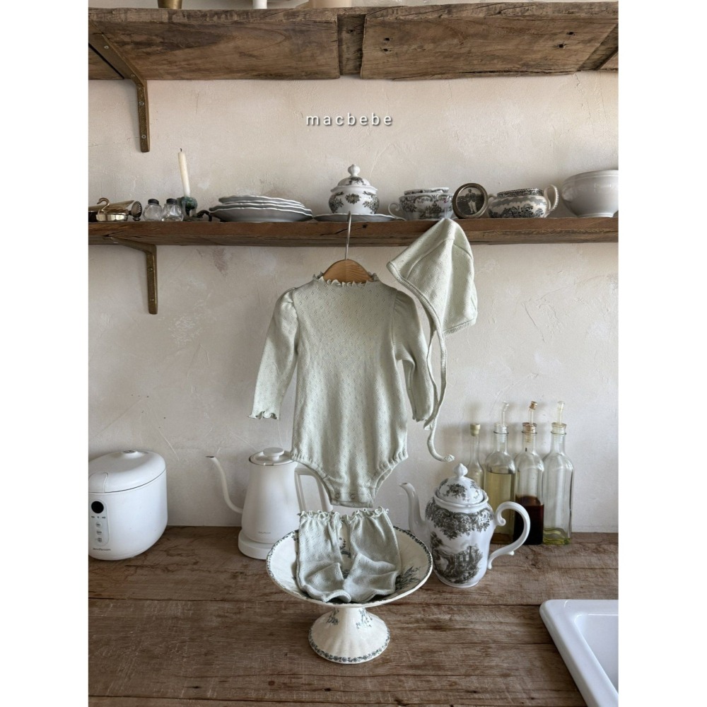 Macbebe 套裝 包屁衣+帽子+襪子 맥베베 아일렛3셋트(보넷+수트+삭스)-細節圖4