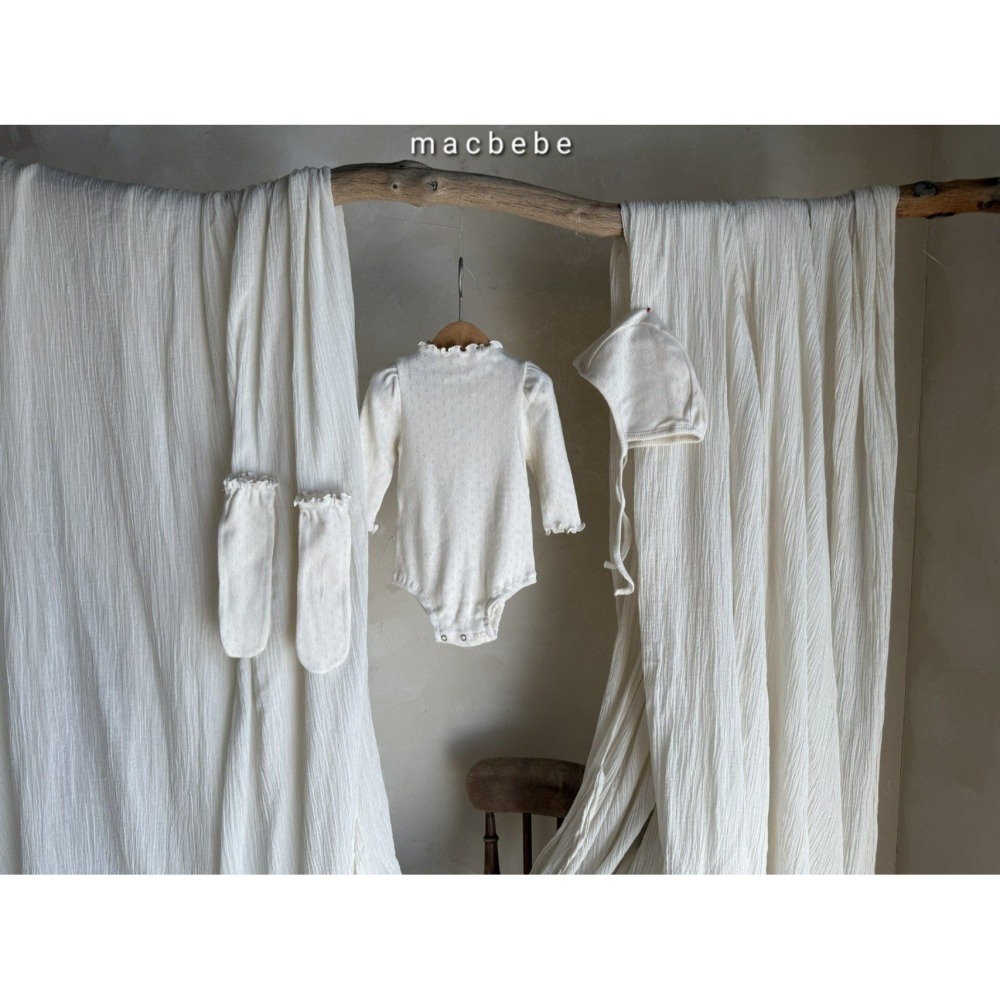 Macbebe 套裝 包屁衣+帽子+襪子 맥베베 아일렛3셋트(보넷+수트+삭스)-細節圖7