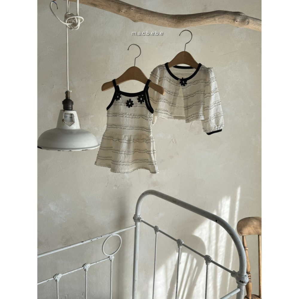 Macbebe 套裝 開襟衫+洋裝 맥베베 자수꽃패치셋트-細節圖2