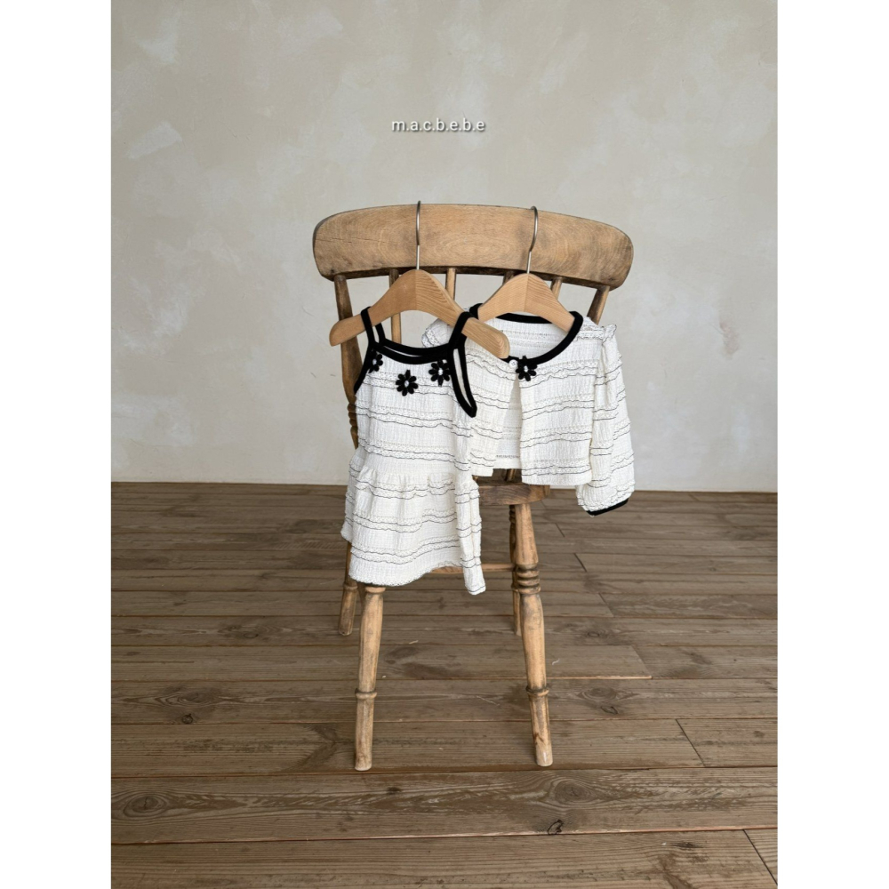 Macbebe 套裝 開襟衫+洋裝 맥베베 자수꽃패치셋트-細節圖4