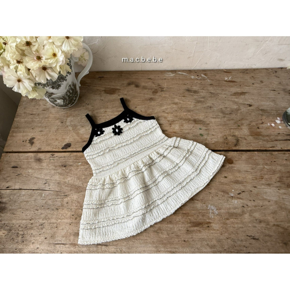 Macbebe 套裝 開襟衫+洋裝 맥베베 자수꽃패치셋트-細節圖7