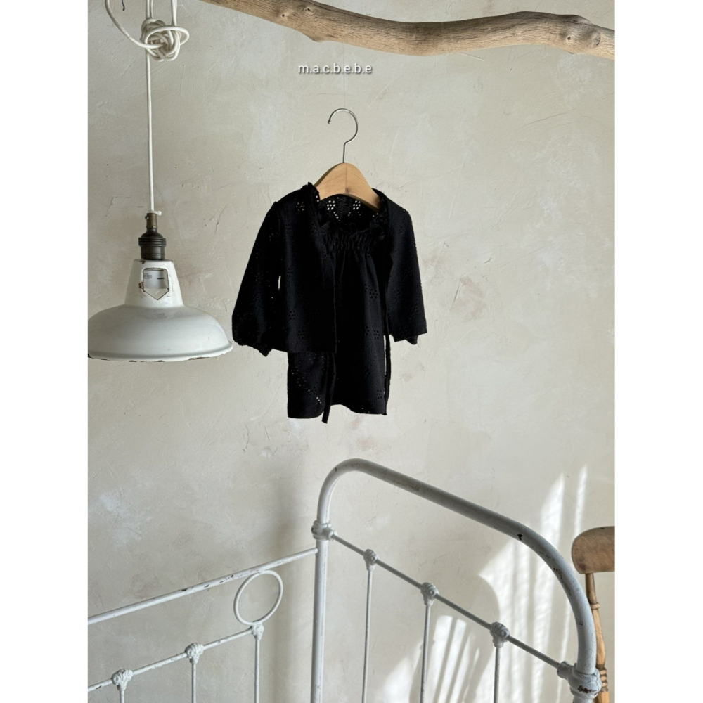 Macbebe 套裝 開襟衫+洋裝 맥베베 펀칭꽃원피스셋트-細節圖5