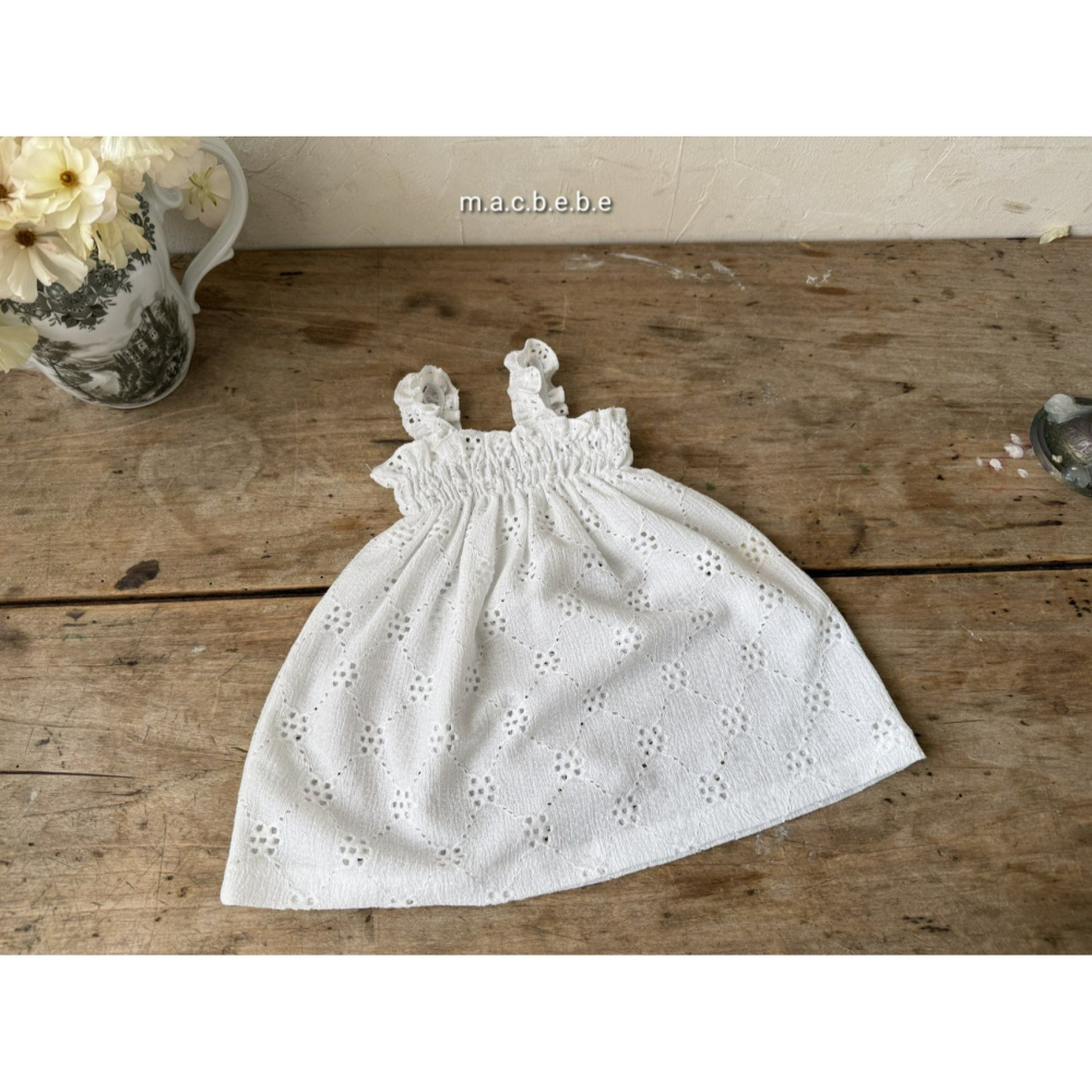 Macbebe 套裝 開襟衫+洋裝 맥베베 펀칭꽃원피스셋트-細節圖8