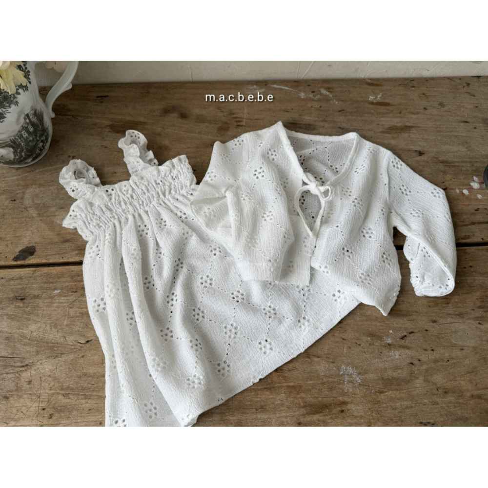 Macbebe 套裝 開襟衫+洋裝 맥베베 펀칭꽃원피스셋트-細節圖9