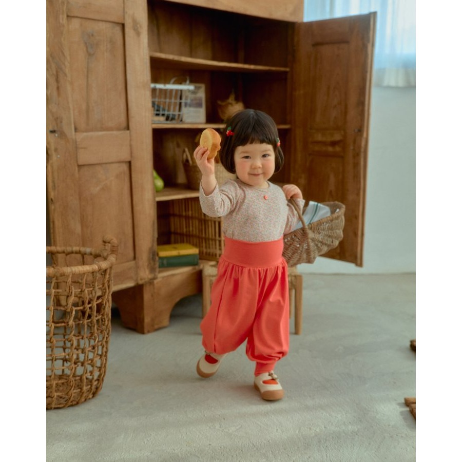 Oottbebe 套裝 上下 오뜨베베 꽃순이상하실내복 (尺碼偏小)-細節圖2