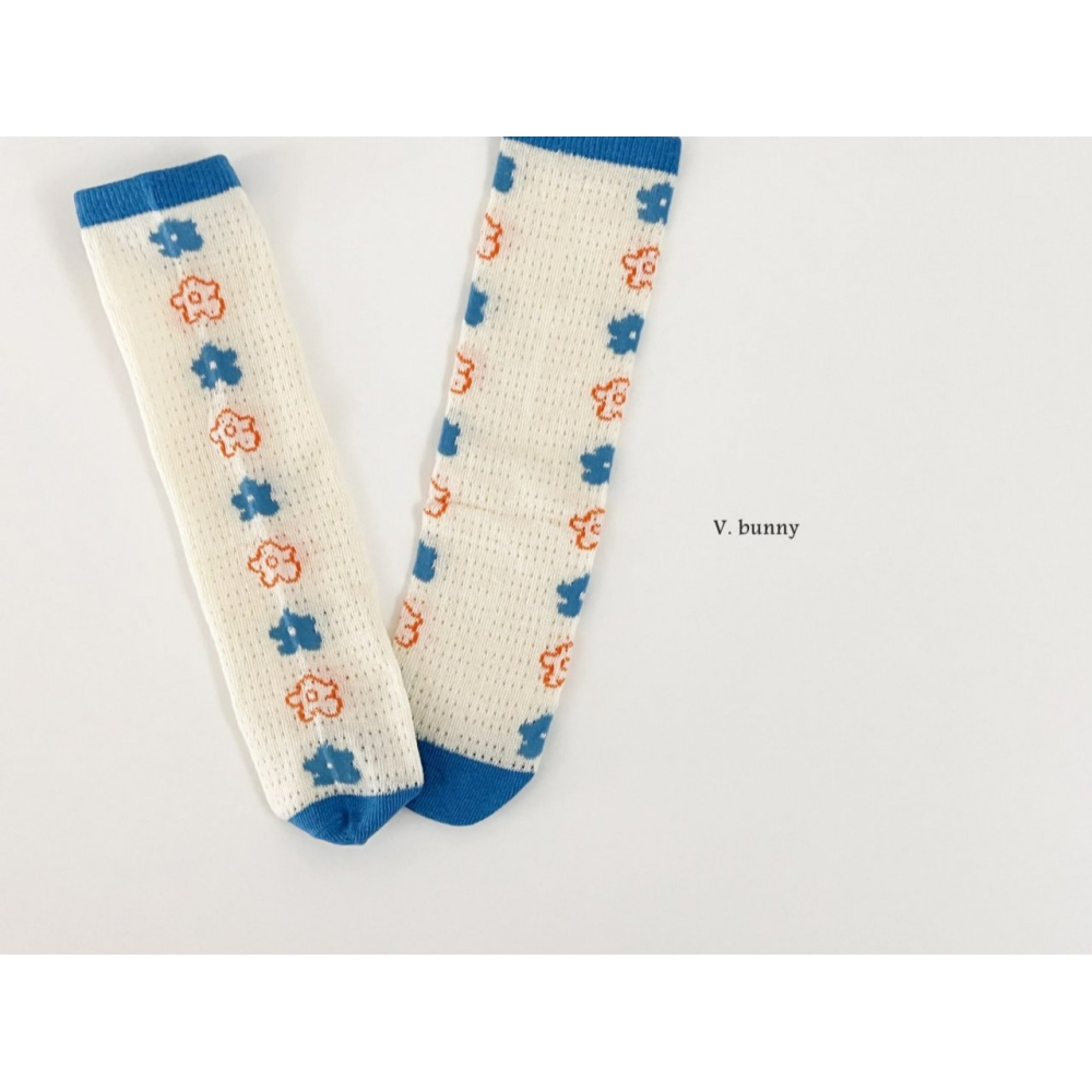 V.bunny 襪子 바닐라버니 파란꽃양말세트-細節圖4