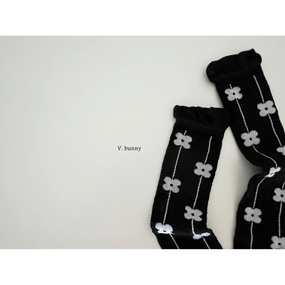 V.bunny 襪子 바닐라버니 꽃줄양말세트-細節圖9
