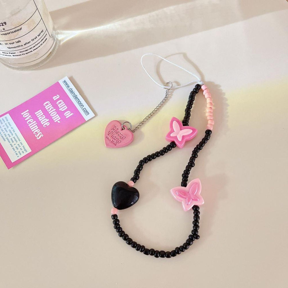 火星兔★吊飾 手機繩 手機吊飾 直播韓國女明星 韓款 粉墨愛心串珠 手機鍊條 可愛網紅相機 珠手提掛繩-細節圖3