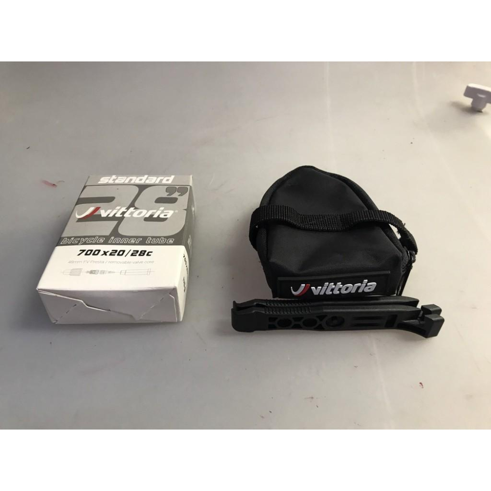 【精選特賣】Vittoria 公路內胎補修包 內含 挖胎棒2條 坐墊包1個 700c內胎1條 優惠組合 要買要快-細節圖3