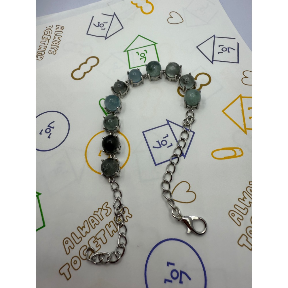 7.8mm碎碎冰海藍寶