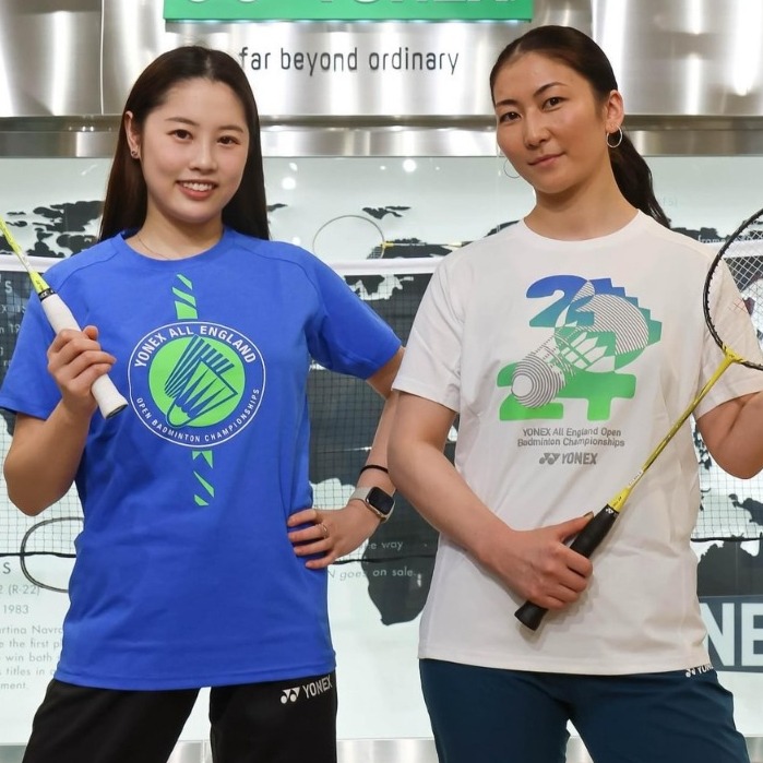 【力揚體育 羽球】 YONEX YOB24001EX 羽球 羽球衣 羽球服飾 全英公開賽 應援服 羽球服-細節圖2