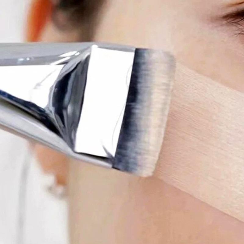 *LyDia甘仔店* 超薄 銀色 玫瑰金 一字型粉底刷 刀型粉底刷 化妝刷 刷具 底妝刷 面膜刷 粉底液刷 化妝刷-細節圖4