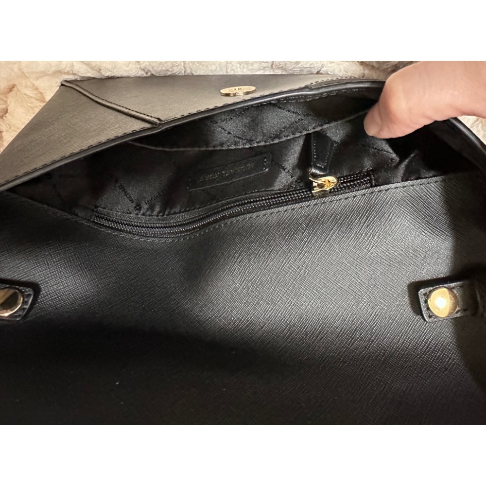 MICHAEL KORS JET SET金字鍊帶信封斜背包-黑色-細節圖4