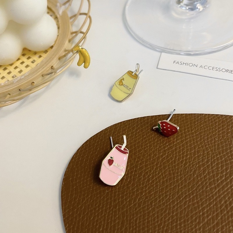 【好.樣.日.子】可愛飲料耳環 草莓香蕉牛奶造型耳環 果汁飲品風 耳釘耳針 女生飾品 無痛抗敏耳環-細節圖2
