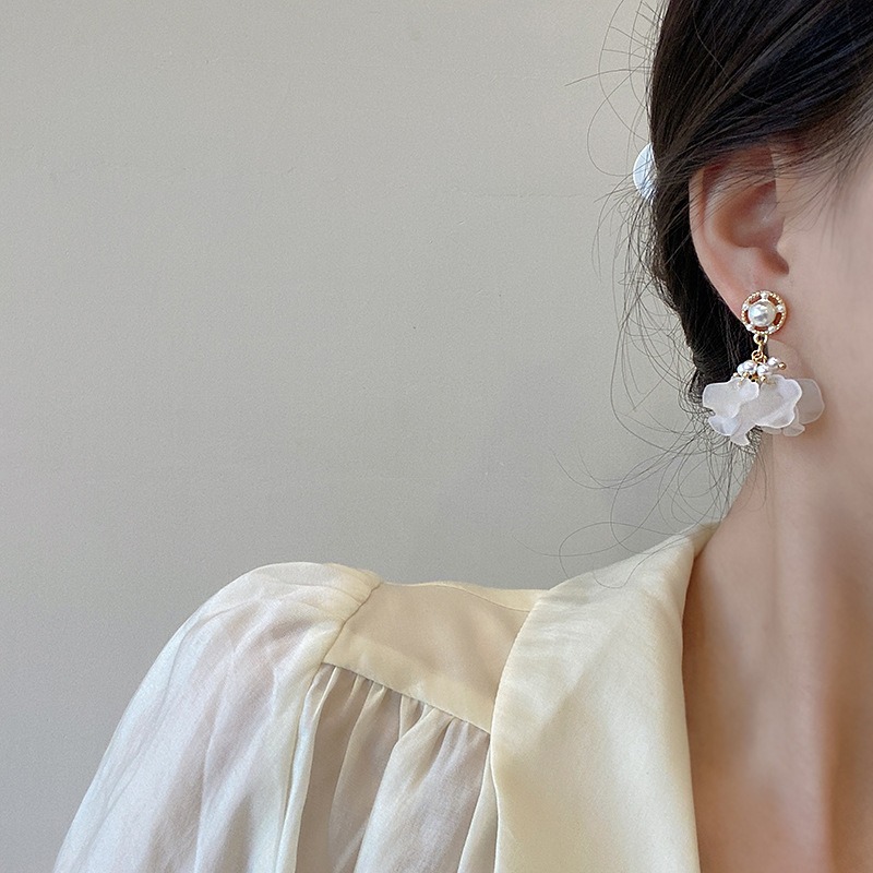 【好.樣.日.子】時尚珍珠壓克力花朵耳環 純銀耳針 耳針 耳釘 耳環-細節圖3
