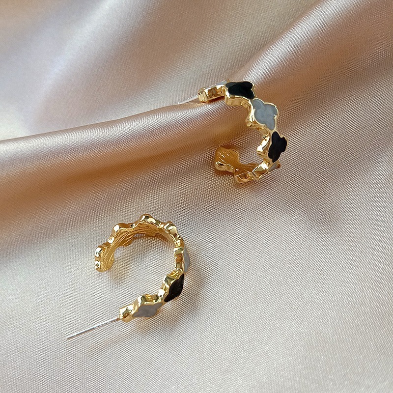 【好.樣.日.子】簡約高級感C型耳環 氣質設計款 不易過敏 耳釘式百搭耳環 推薦飾品-細節圖3