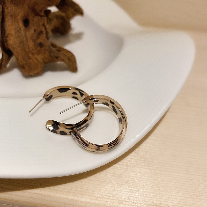 【好.樣.日.子】冷色系豹紋C字耳環 簡約氣質設計感耳飾 耳針耳釘女飾品推薦-細節圖3