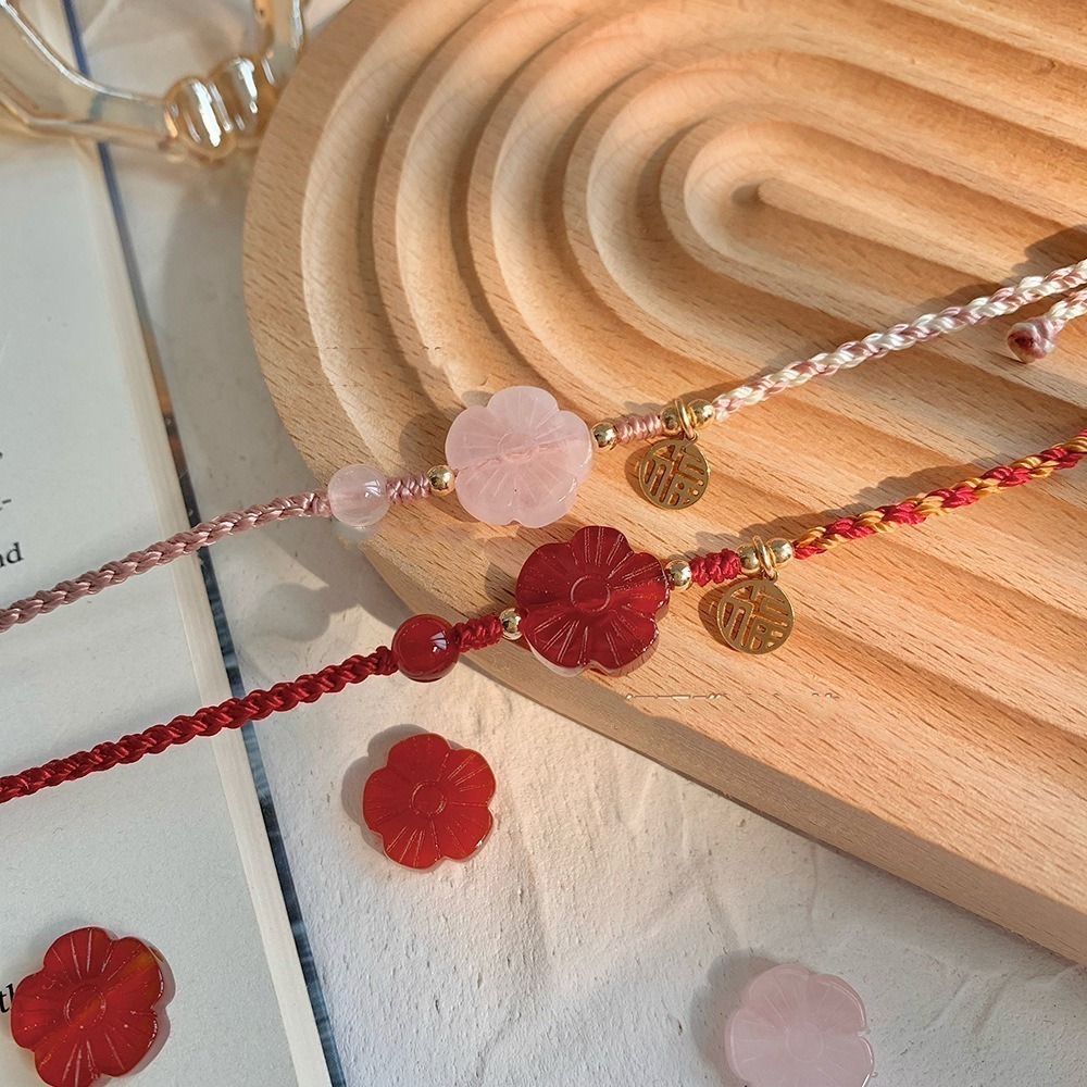 【好.樣.日.子】粉晶小桃花紅繩手鍊 手工編織粉水晶手環 硃砂花紅瑪瑙桃花飾品 招桃花手鍊 天然水晶開運飾品-細節圖5