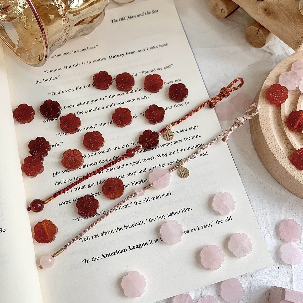 【好.樣.日.子】粉晶小桃花紅繩手鍊 手工編織粉水晶手環 硃砂花紅瑪瑙桃花飾品 招桃花手鍊 天然水晶開運飾品-細節圖6