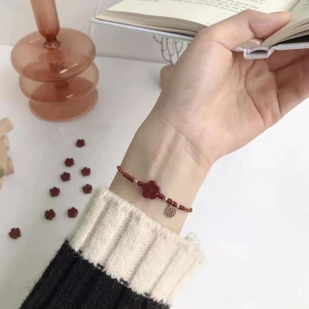【好.樣.日.子】粉晶小桃花紅繩手鍊 手工編織粉水晶手環 硃砂花紅瑪瑙桃花飾品 招桃花手鍊 天然水晶開運飾品-細節圖7