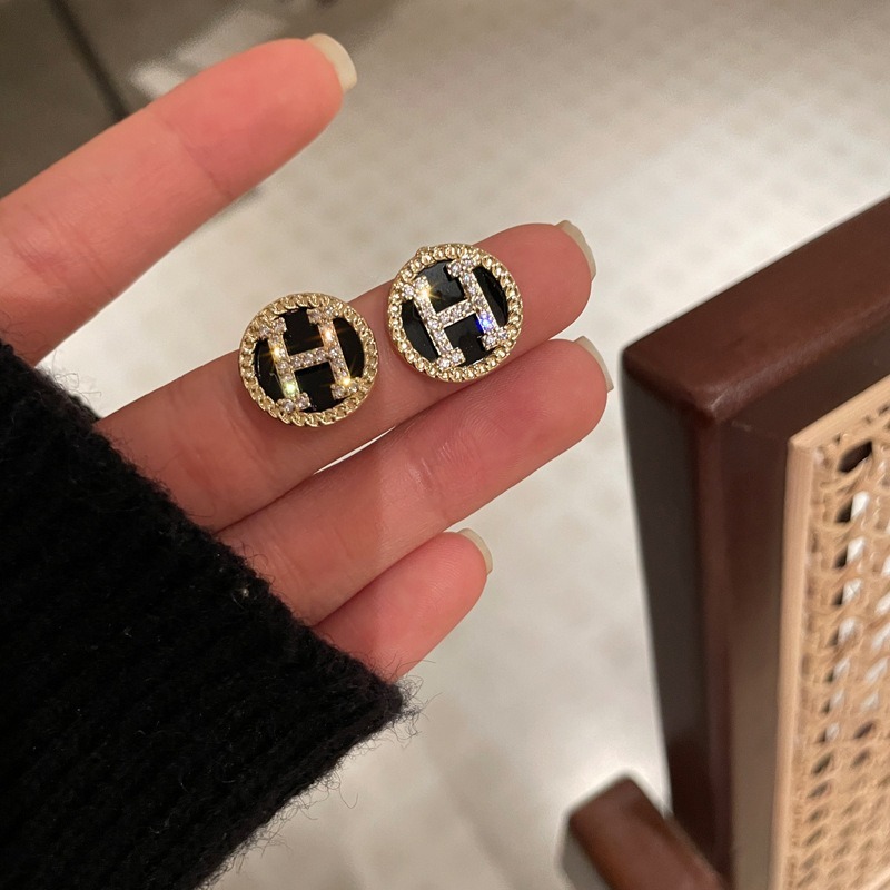 【好.樣.日.子】法式小香風H字母水鑽耳環 S925純銀耳針 圓圈耳環 耳飾 耳釘 氣質百搭款-細節圖2