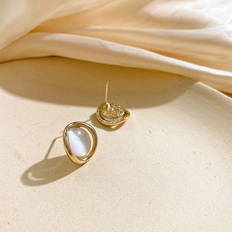 【好.樣.日.子】復古簡約貓眼石耳環 不規則圓圈設計 耳針耳飾 百搭氣質款 不易過敏-細節圖3