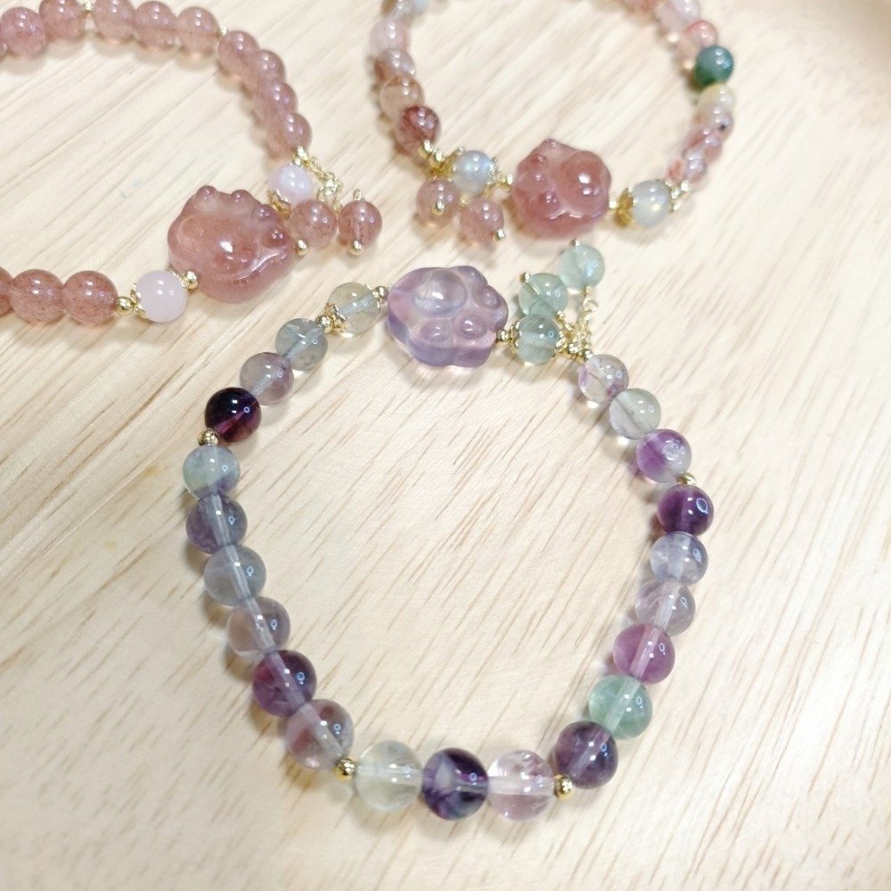 【好.樣.日.子】貓爪造型水晶手鍊 天然水晶髮晶 天然水晶手鍊手環 水晶設計 草莓晶 夢幻紫手鍊 手環 開運水晶手鏈-細節圖5