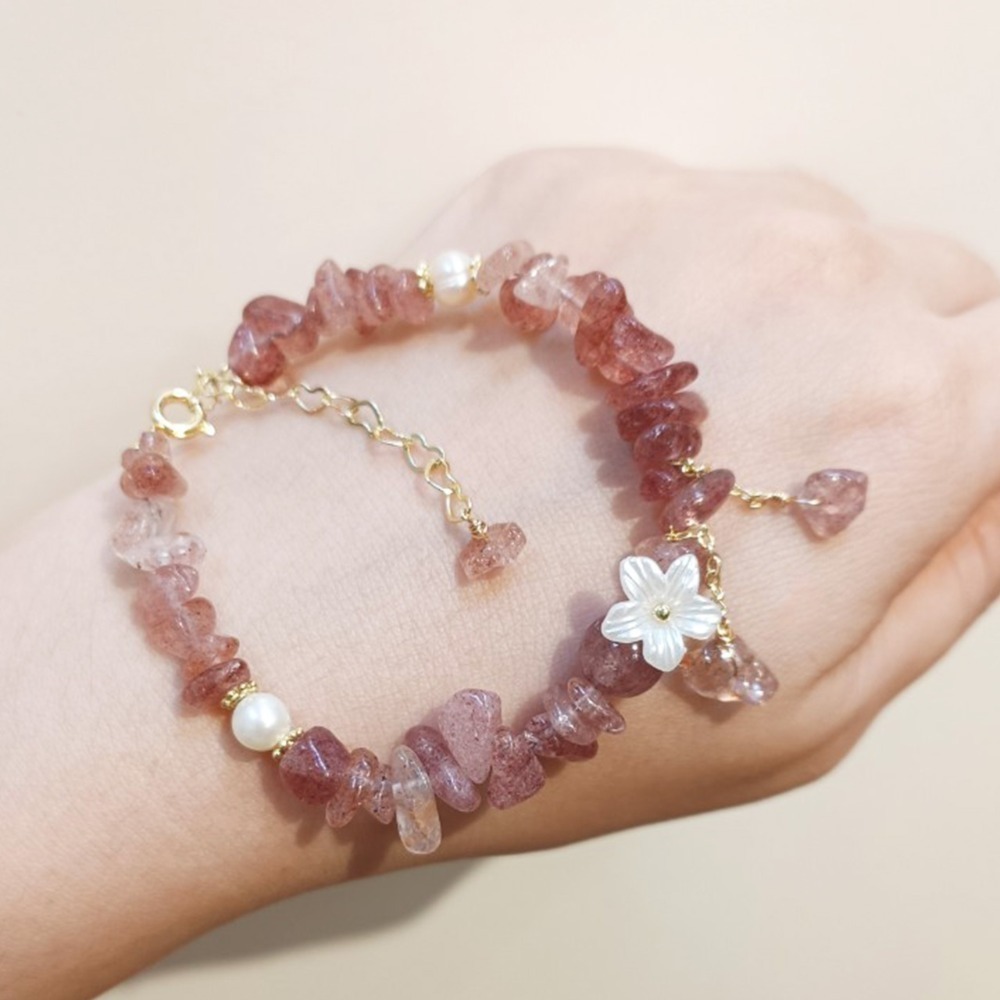 【好.樣.日.子】草莓晶碎石手鍊 天然水晶招桃花手環 愛情運開運飾品 女生甜美氣質水晶手鏈-規格圖7