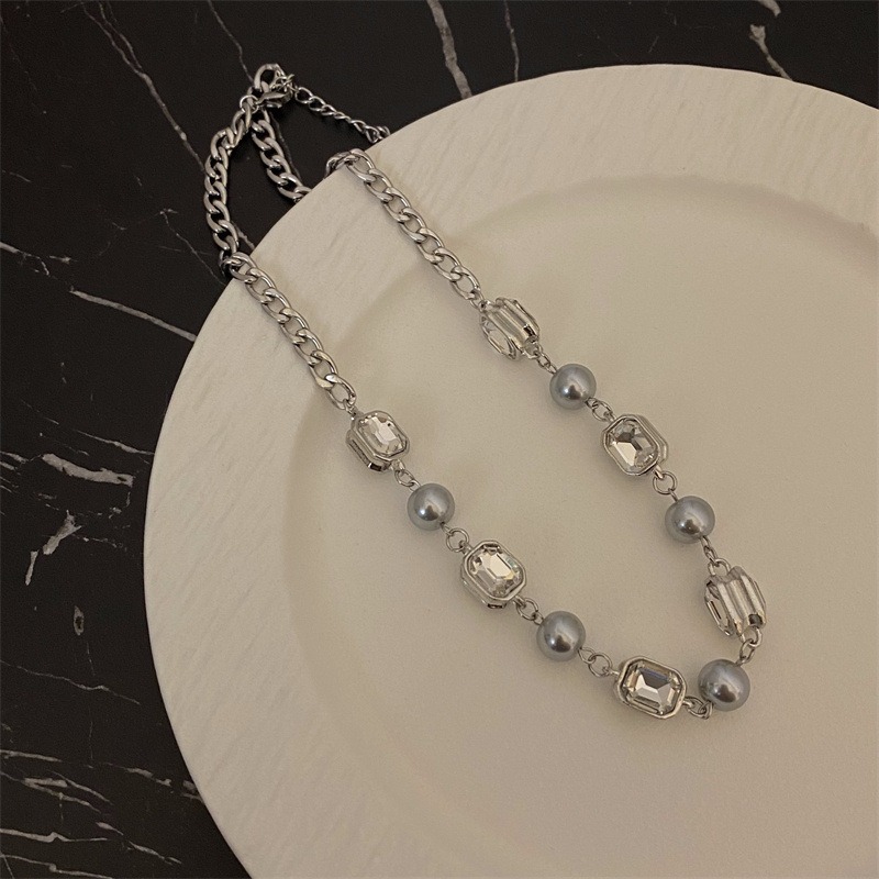 [鈦鋼項鍊]冷淡風鋯石鈦鋼項鍊 小眾設計感鎖骨鍊 氣質百搭項鍊 女生輕奢飾品 鋯石項鍊 鈦鋼鎖骨鏈 個性風頸鍊-細節圖4