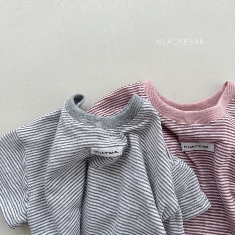 韓國🇰🇷BLACKBEAN 條紋小標休閒套裝-細節圖2