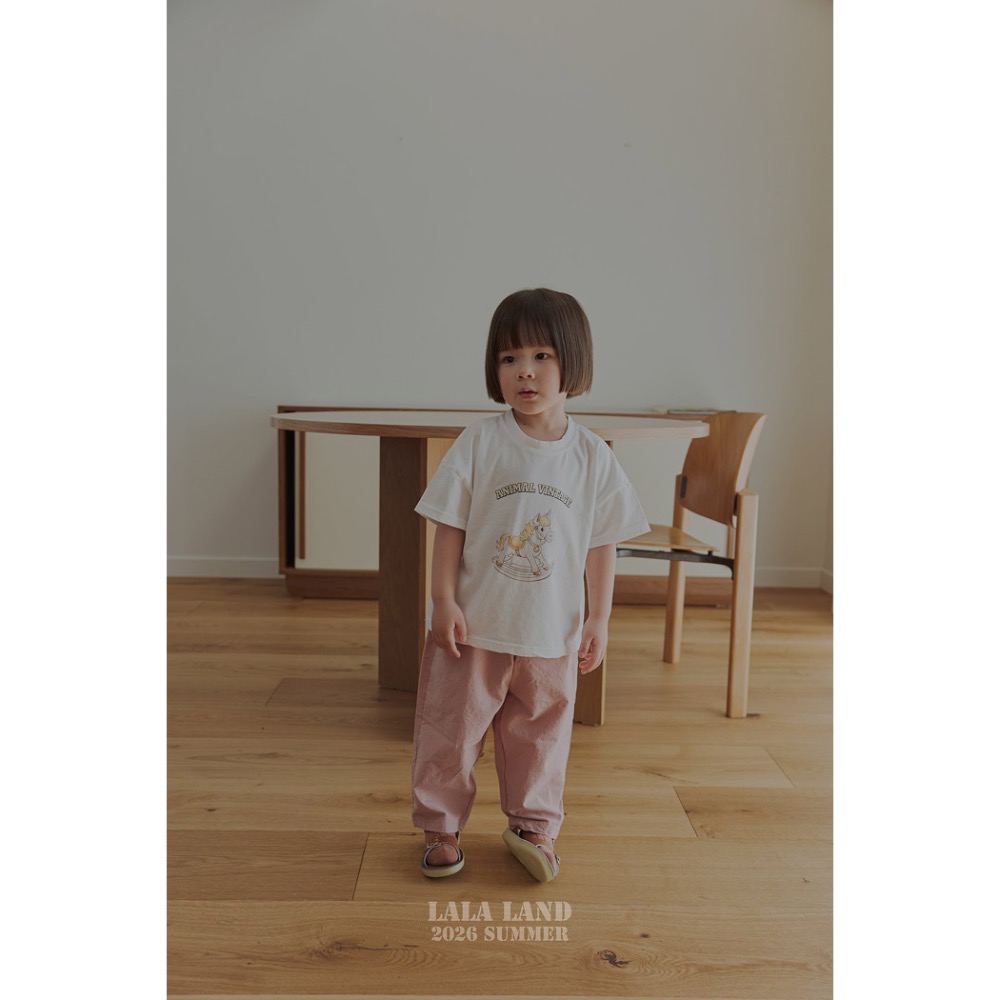 韓國🇰🇷LaLaLand 搖搖馬 短T-細節圖5