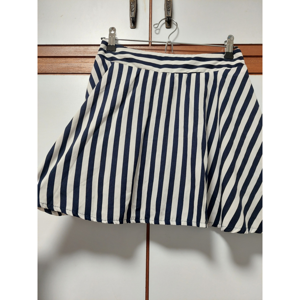 韓系甜心 黑白條紋小短裙(含安全褲)-細節圖4