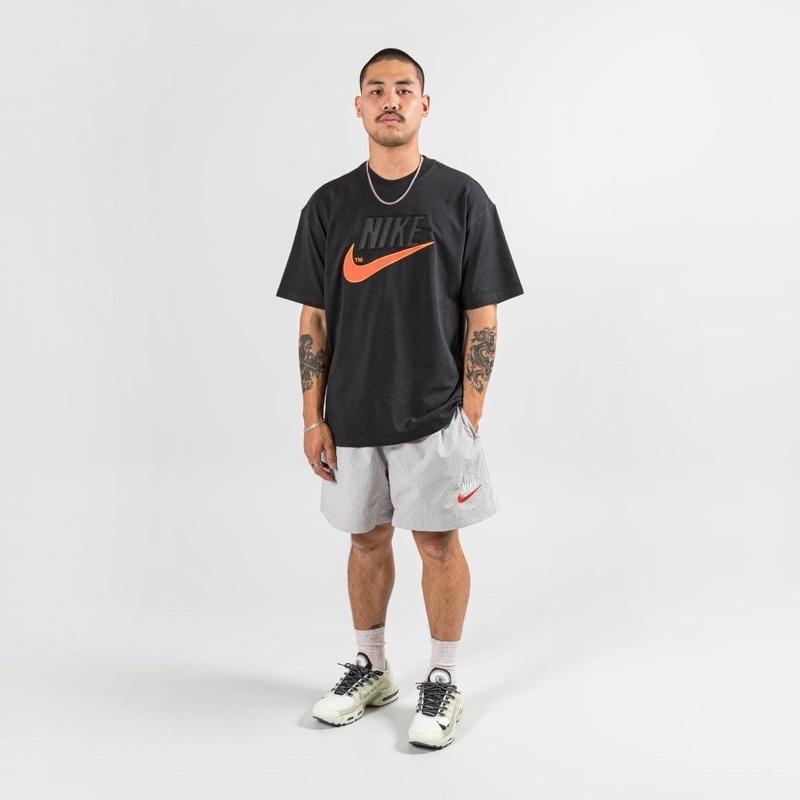 《現貨商品》NIKE 貼布 橘色大勾 厚磅 落肩 短tee-細節圖5