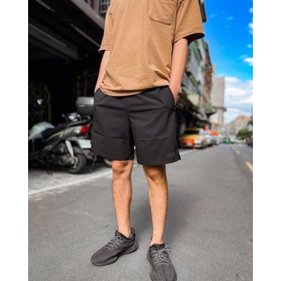 The north clearance face versitas shorts