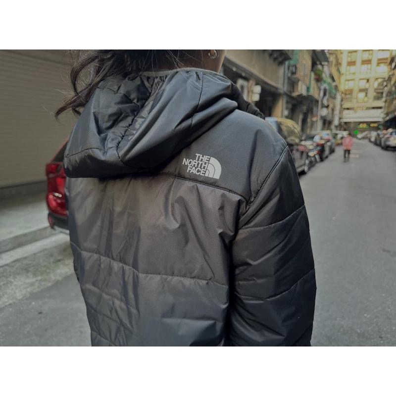 The North Face Quest Synthetic 防潑水鋪棉外套-細節圖5