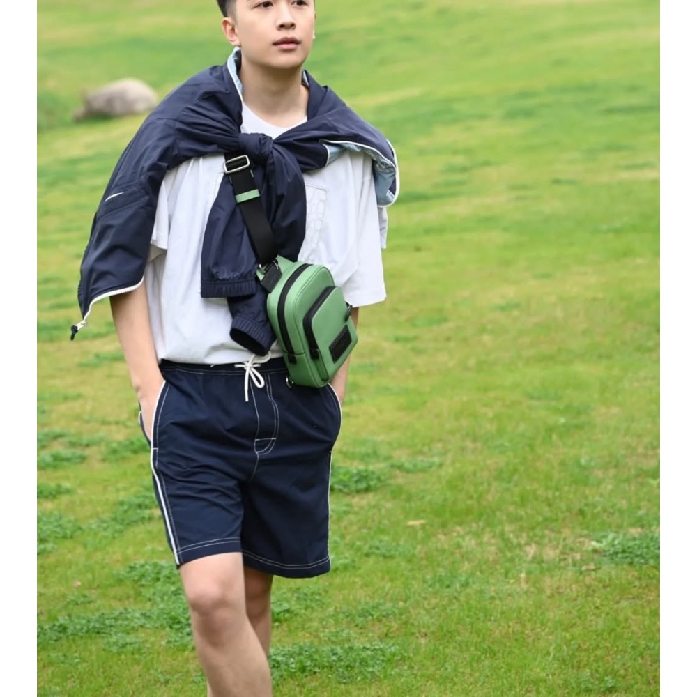 What it isnt 外縫線短褲-細節圖4