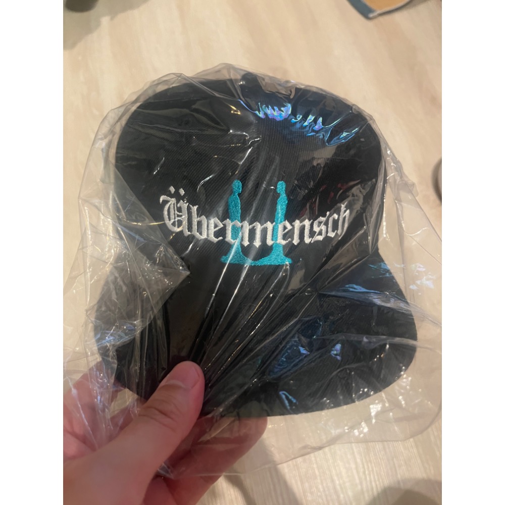 G-DRAGON Übermensch Snapback Hat GD帽子-細節圖3