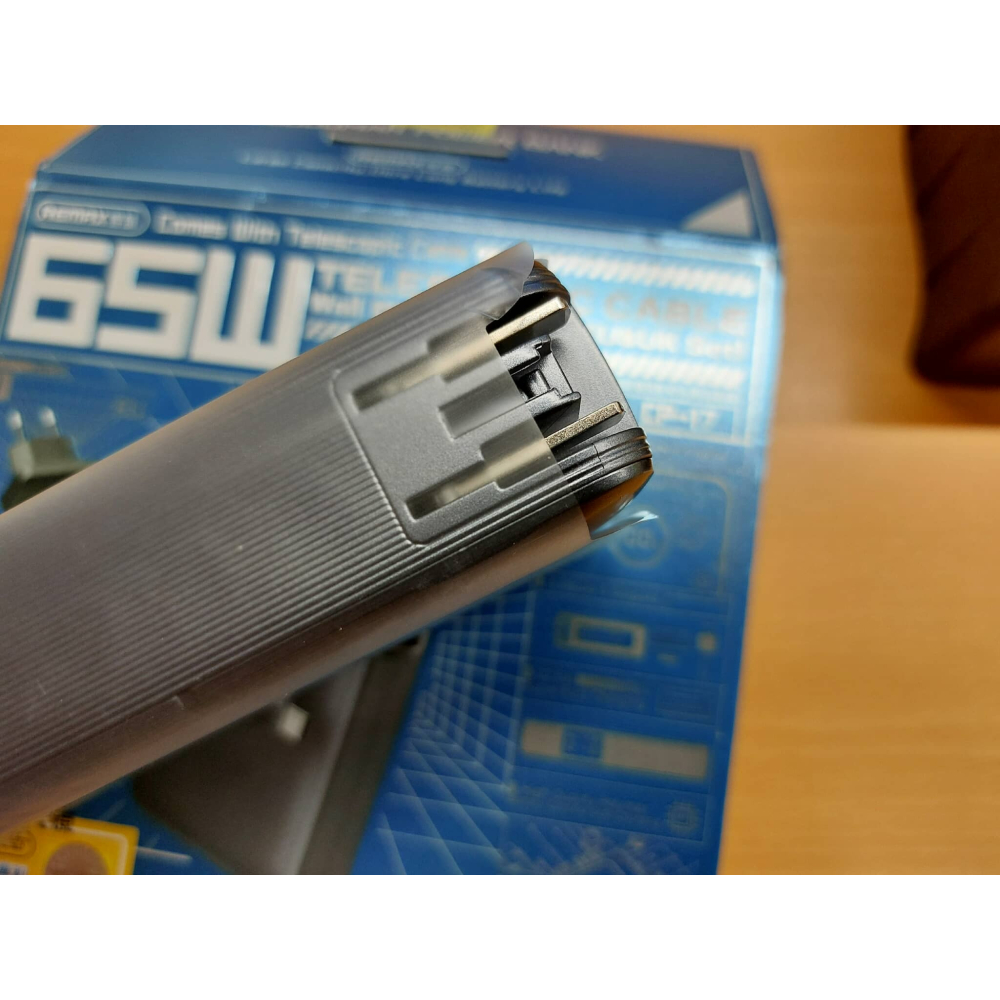 REMAX 睿量 PD 65W 自備Type-C伸縮線 牆插20000mAh 數顯 可上飛機 充筆電 行動電源 歐美規組-細節圖4