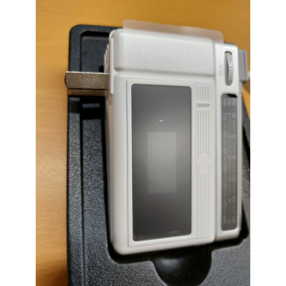 REMAX 三合一 自帶線 智慧數顯 行動電源 10000毫安 22.5W 快充 牆插 行動電源-細節圖3