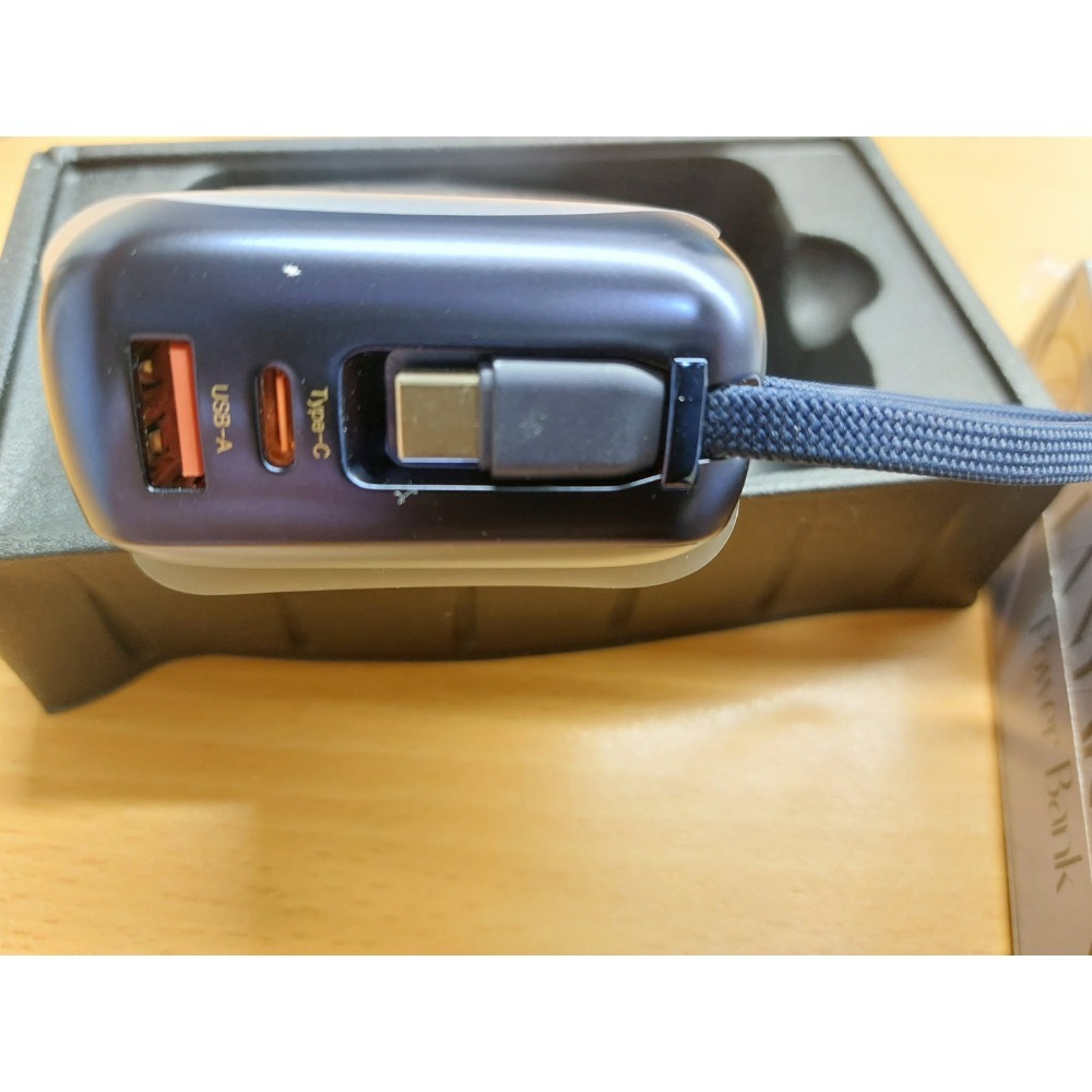 REMAX  3C認證 自帶線快充 20000mAh TYPE-CLIGHTNING PD45W 快充 自帶線 行動電源-細節圖2