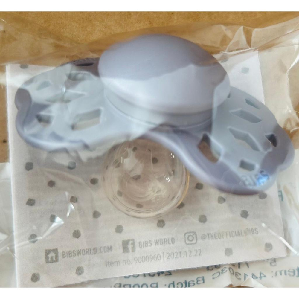 【現貨】️丹麥 Bibs Infinity 矽膠 安撫奶嘴 食品級 矽膠奶嘴 Silikon 對稱扁形-細節圖3