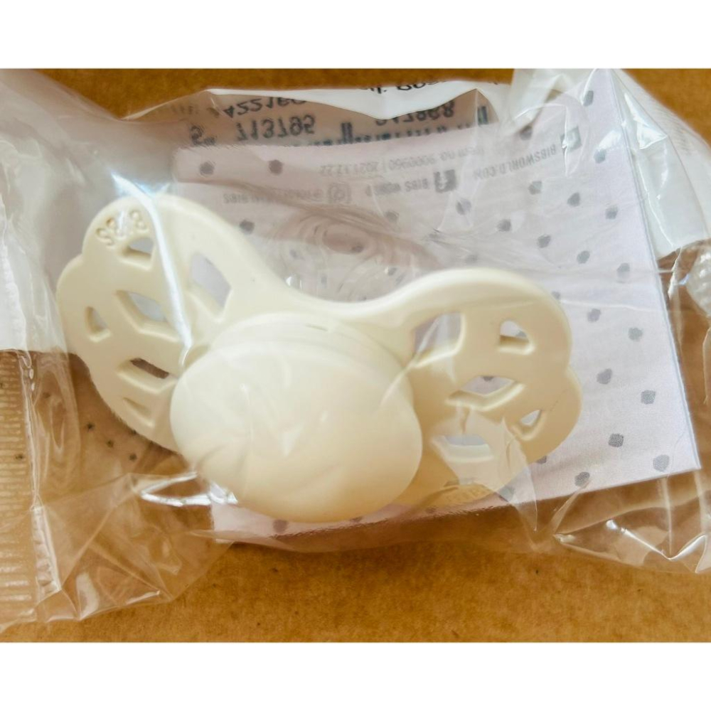 【現貨】️丹麥 Bibs Infinity 矽膠 安撫奶嘴 食品級 矽膠奶嘴 Silikon 對稱扁形-細節圖4