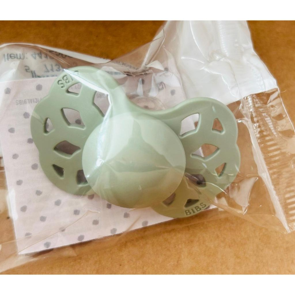 【現貨】️丹麥 Bibs Infinity 矽膠 安撫奶嘴 食品級 矽膠奶嘴 Silikon 對稱扁形-細節圖5