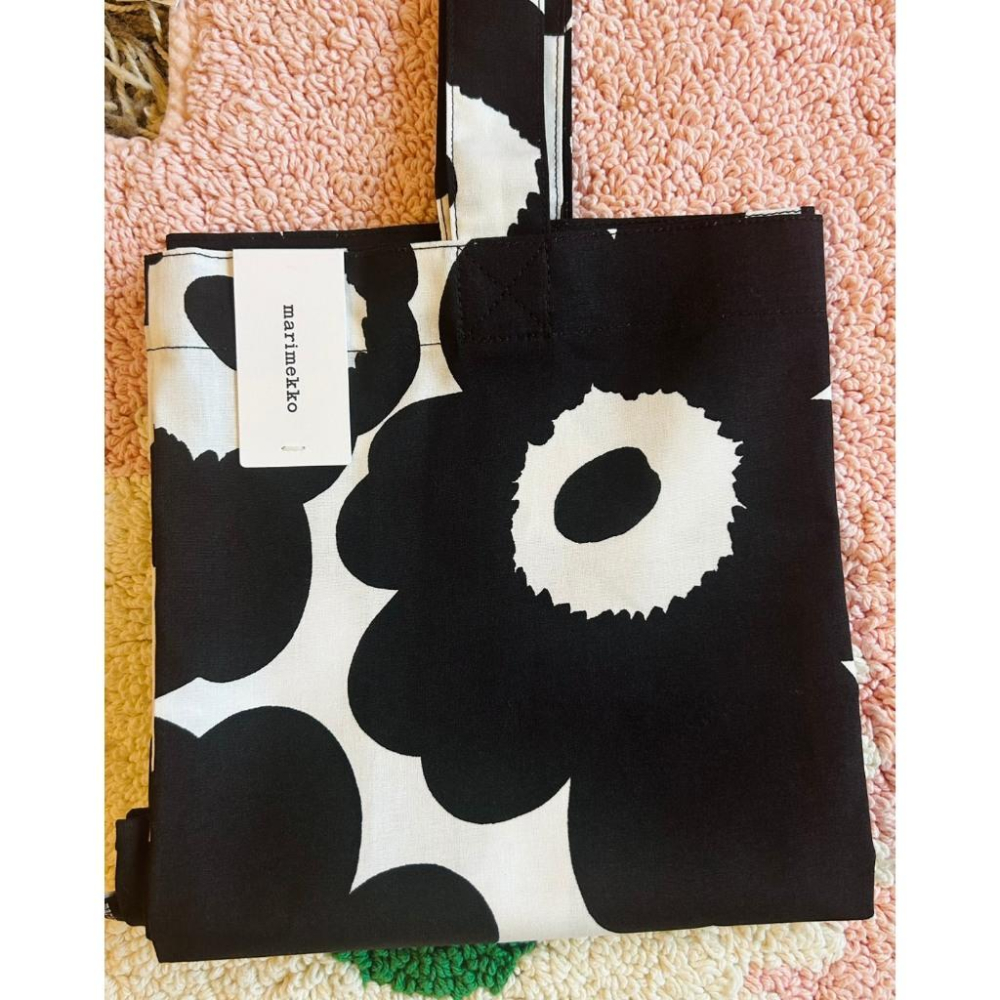 【現貨】️芬蘭 Marimekko 棉質購物袋 手提袋 環保袋 布包 罌粟花 奶茶 黑白 經典紅 Unikko 新色-細節圖6