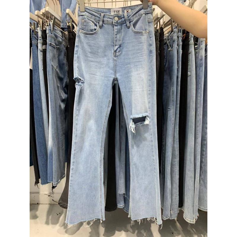 現貨🔥FSY 直播熱賣款 // 質感水洗割破巨彈淺色牛仔長褲👖-細節圖4