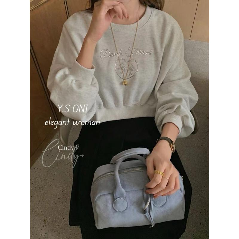 [Y.S ONI ]現貨-《韓國egg》刺繡愛心蝴蝶短版衛衣-細節圖5