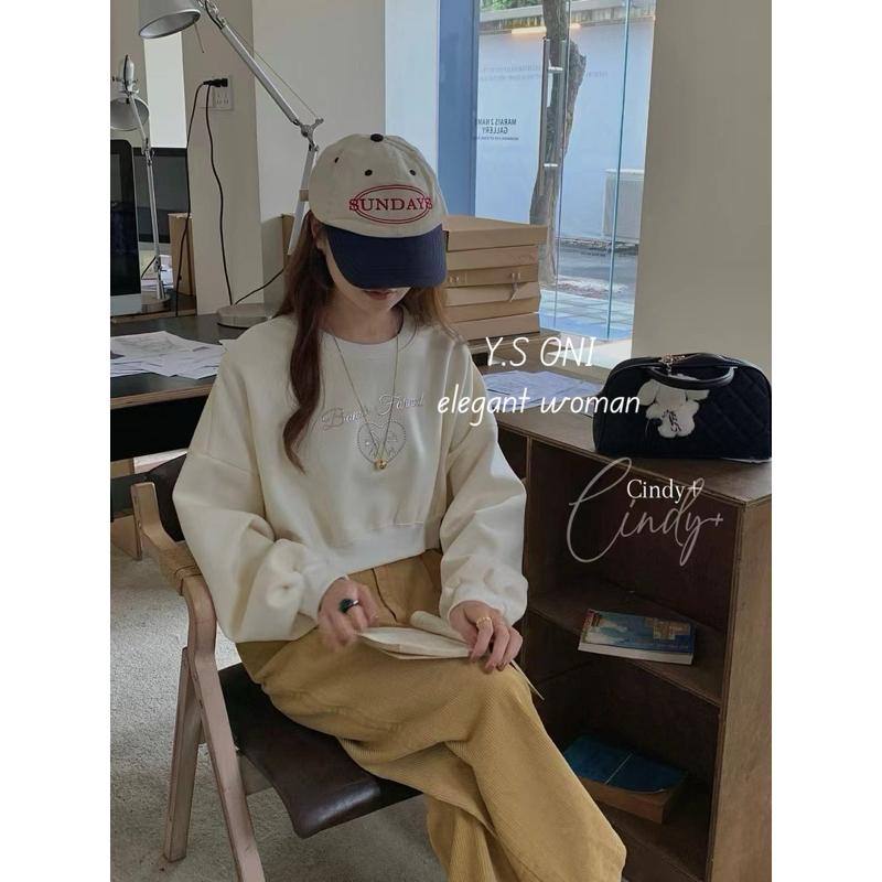 [Y.S ONI ]現貨-《韓國egg》刺繡愛心蝴蝶短版衛衣-細節圖7