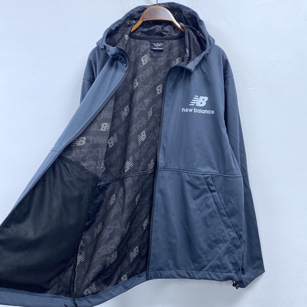 男-連帽貼合彈力薄外套-細節圖2